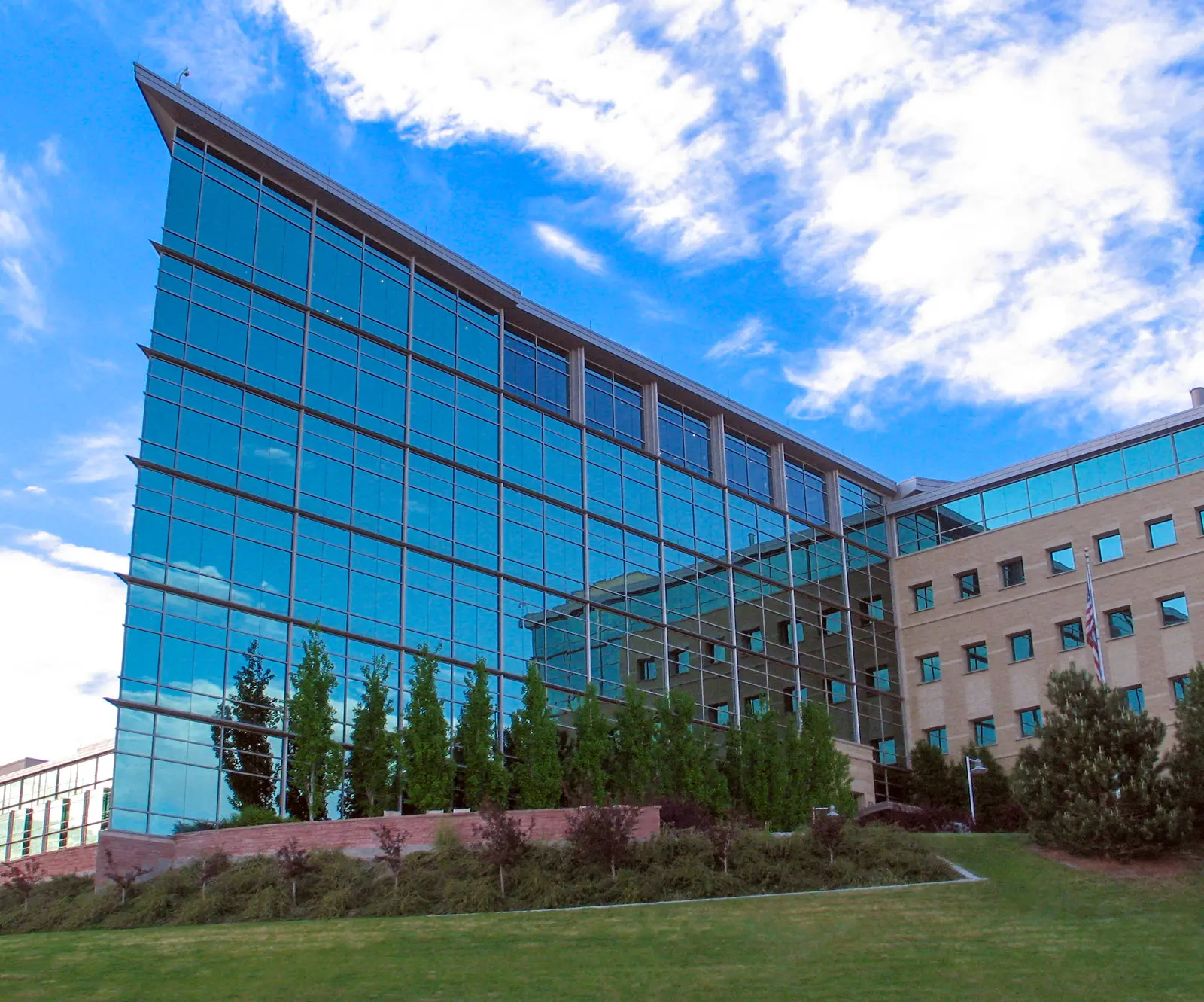 Glass facade of the Huntsman Cancer Institute